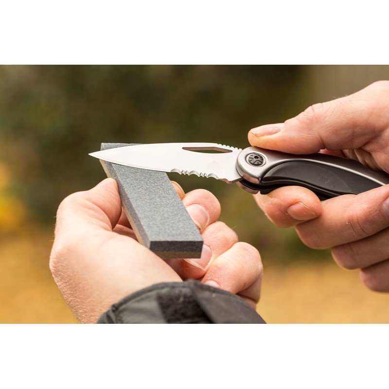 Smith’s 50921 4” Dual Grit Combination Sharpening Stone - Storage