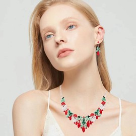 QYJ 2 Pcs/Set Fashion Statement Bib Santa Claus Christmas Necklace Dangle Earring Costume Jewelry Set for Christmas Party Xmas Gift for Women (Style4-Platinum Plated)