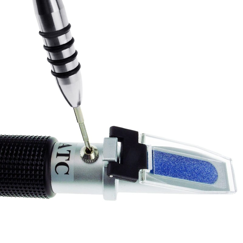 3 in 1 Scale Clinical Refractometer with 10~30°C ATC, Serum