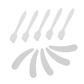 Baluue 50pcs Transparent Cosmetic Spatulas Mixing Spoons for Skincare Creams Masks Easy to Clean Beauty Scoops for Home Travel Use