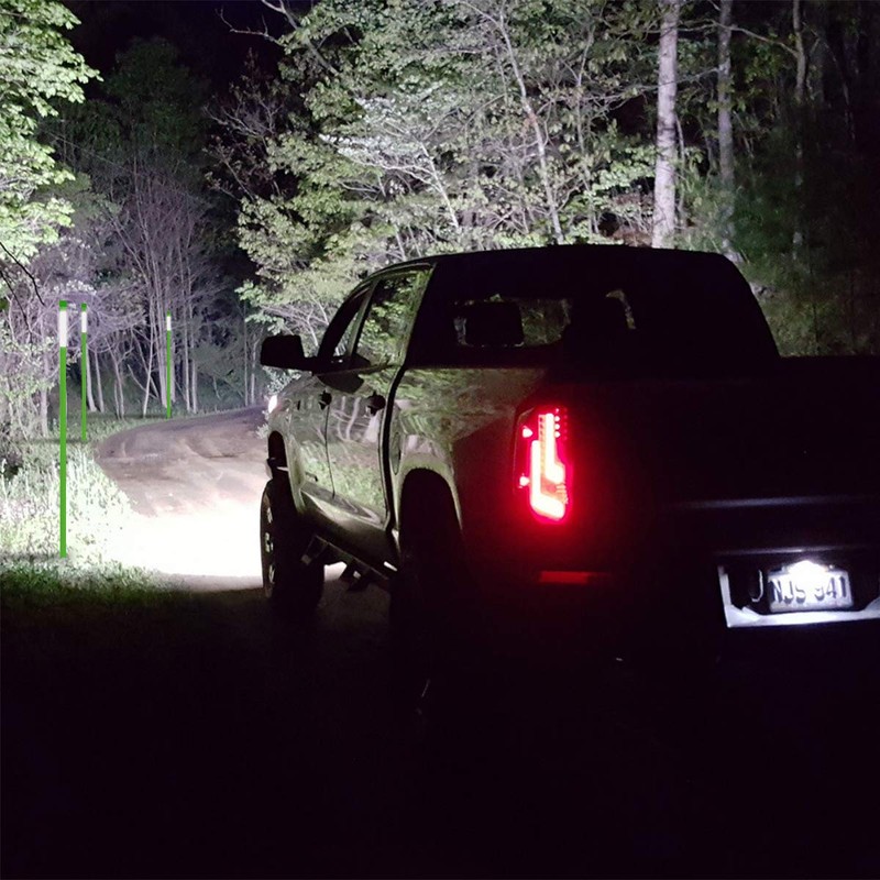 FiberMarker 48-Inch Reflective Driveway Markers Driveway Poles for Easy Visibility