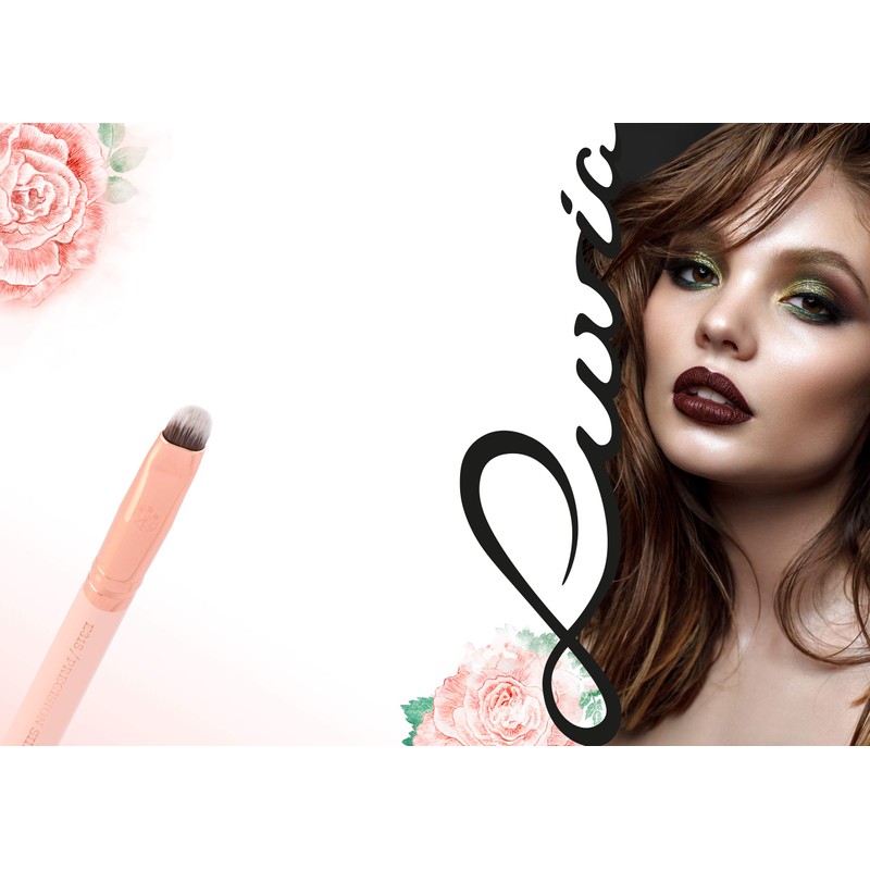 Eyeshadow Brush and Eye Brush.