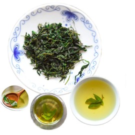 Chinese Herbal Tea Small-leaved Kuding Tea New Scented Tea Health Care Flowers Tea Healthy Green Food (50g)