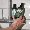Monolit Duschgel für Männer mit Aloe- und Sandelholzduft – Reinigend,