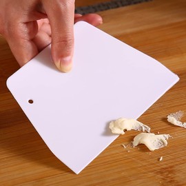 2 Stück Tarock für Teig, Teigschaber für Kuchen, Pasta, Pizza, Brot, Gemüse, Küchenutensilien, Mehrzweck-Teigschneider, Pizza-Spachtel für Teige, 13 cm