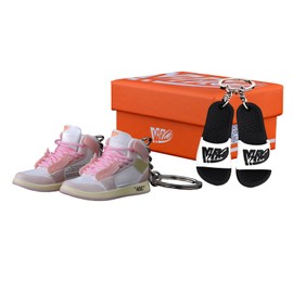 3D Mini Shoe Keychain Novelty Funny Gadget Decoration birthday party gifts , Pink (1 pair of shoes), Mini