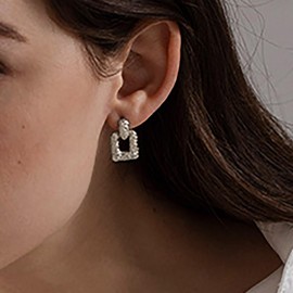 TseenYi Geometric Square Earrings Vintage Square Hammered Earrings Gold Chunky Geometric Drop Hoop Earrings Square Dangle Statement Earrings Jewellery for Women, Silver