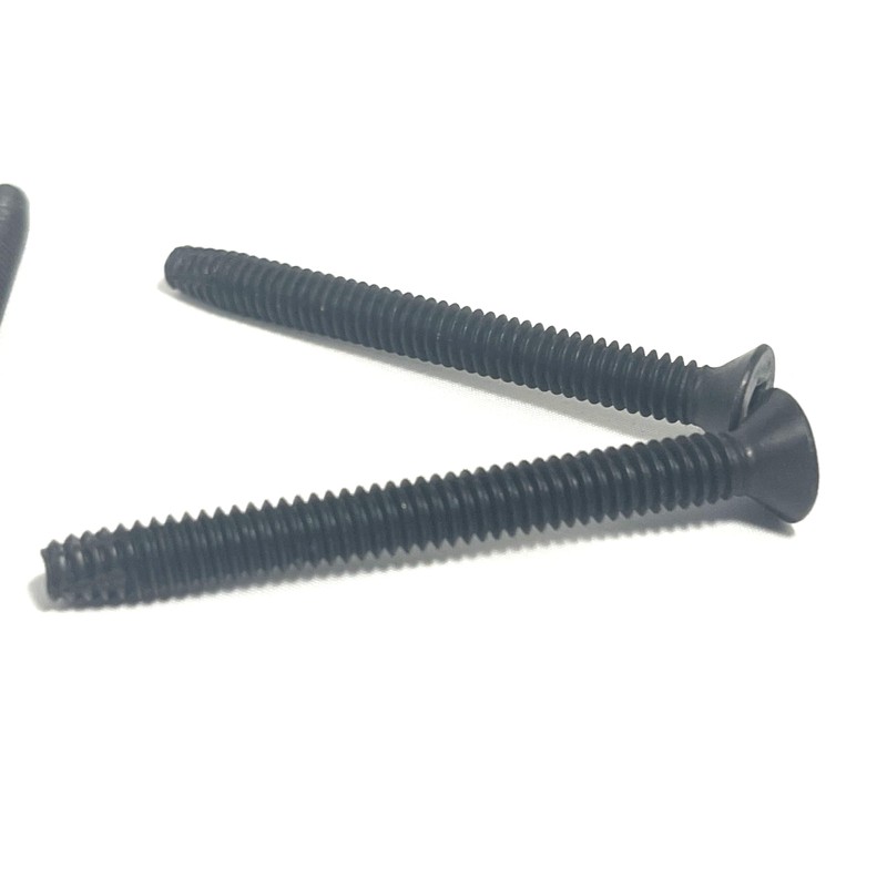 30 Pack 1/4-20 x 2 1/4 Inch Pre Oiled Corrosion