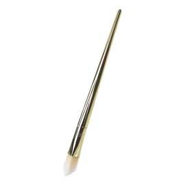 102 Triangle Concealer Brush – Concealer Brush