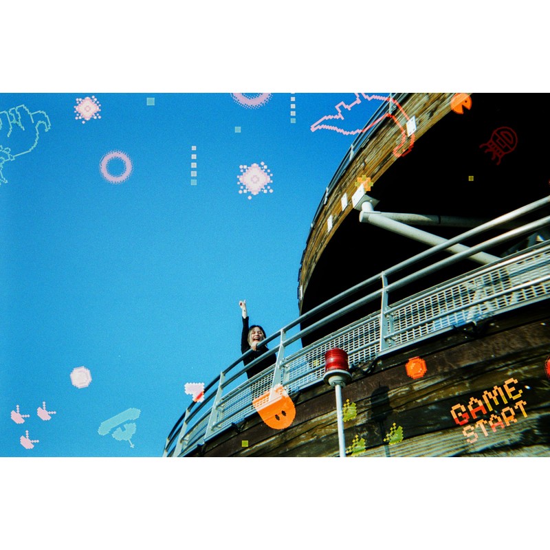 Retocolor Pixelate 400 35mm 使い捨てフィルムカメラ 27EXP、ISO400、カラーネガティブフィルム、フォーカスフリー、使いやすい、フラッシュ内蔵、使い捨て (フィルムとバッテリー付属) (PIXELATE)