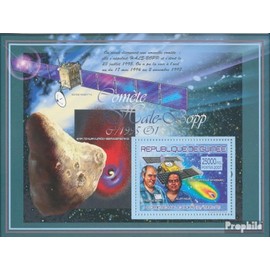Prophila Collection Guinea Block 1488 (Complete Edition) Mint NH ** MNH 2007 Comet Hale-BOPP (Stamps for Collectors) Space