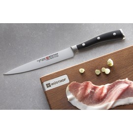 Wüsthof Model 4506-7/23, CLASSIC IKON 9 Inch Carving Knife, Full-Tang Handle with Half Bolster, Precision Forged High-Carbon Stainless Steel German Made, One Size