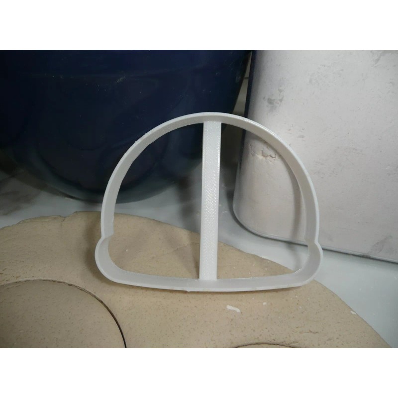 AJT SNOW GLOBE OUTLINE WINTER CHRISTMAS COOKIE CUTTER USA PR5359