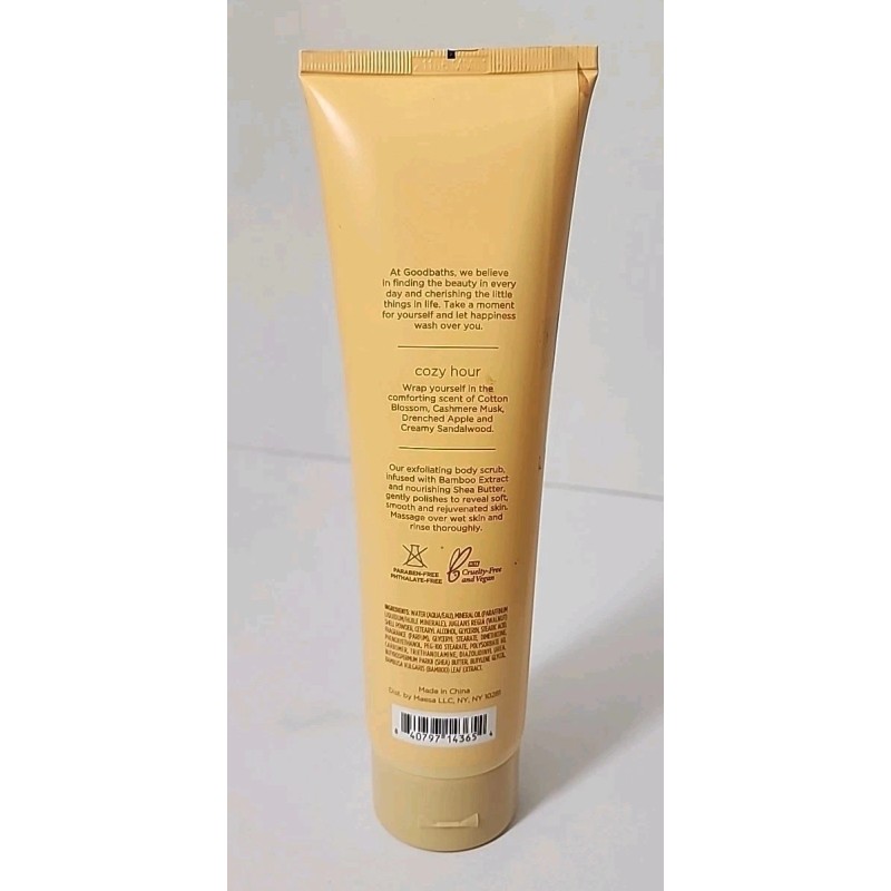Goodbaths Cozy Hour Cotton Blossom & Musk Exfoliating Body Scrub
