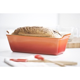 Le Creuset Stoneware Heritage Loaf Pan, 9" x 5" x 3" (1.5 qt.), Flame