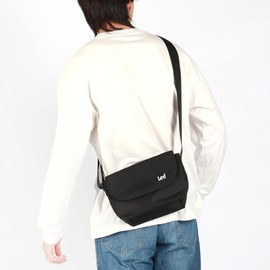 Lee 320-3725 Mini Shoulder Horizontal Flap Box Logo, Trend, Lightweight, Multifunctional, Large Capacity, Sub-back, Black