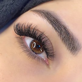 KSYOO Cat Eye Lashes Wispy Natural Look, D Curl 10-18mm Clear Band 3D Natural False Eyelashes Multipack, Soft Faux Mink Wispy Eyelashes (B3 Clear Band, 5 Pair (Pack of 1))