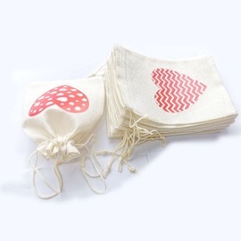 10 Piece 5 x 7 inches white heart Goodie bags Drawstring goodies linen bags muslin bags Mini Present Bags Favor Gift Bags for Wedding, Kids Party, Family Party