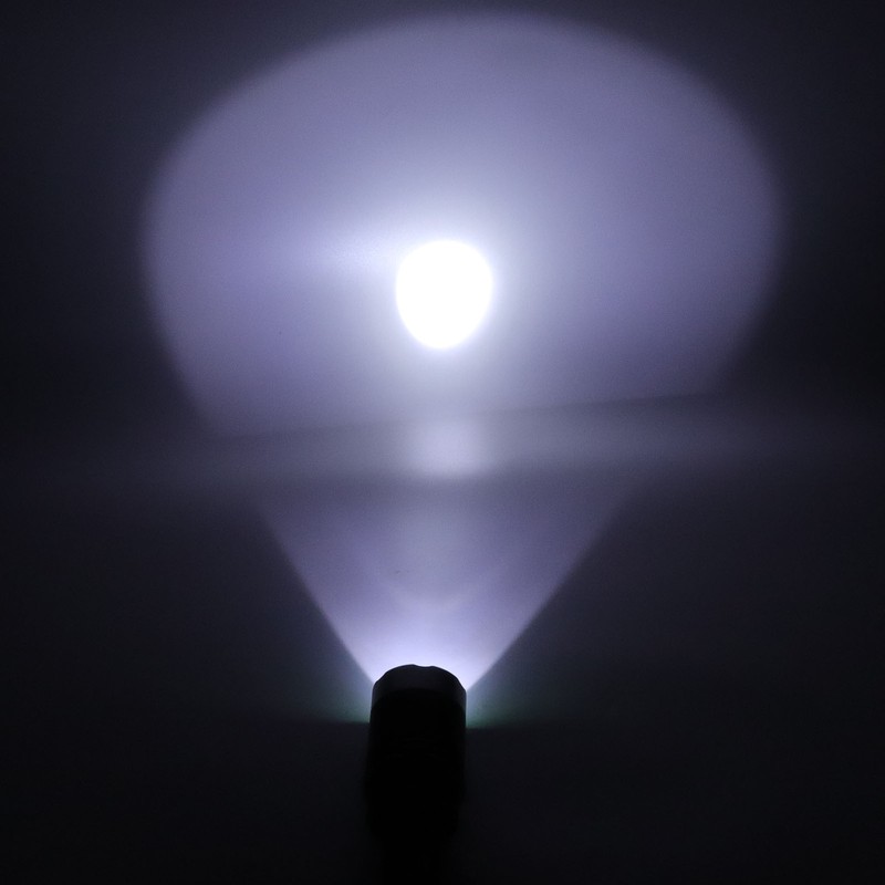 Camping Flashlight 5000LM Lengthened IPX5 Waterproof Anodized Black T6 Lamp