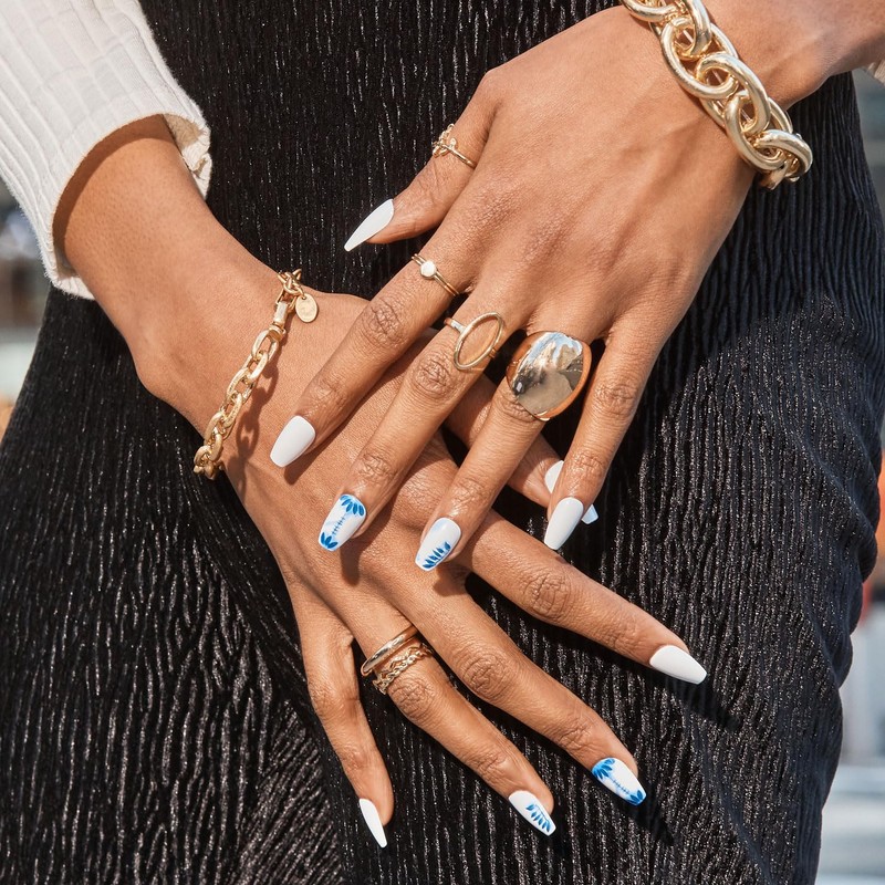 KISS imPRESS - Manicura a presión de color - Tye