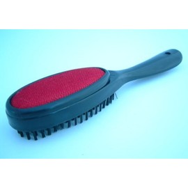 CLOTHES BRUSH/LINT BRUSH, ELLIOT