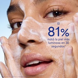 Caudalie Vinoperfect Espuma Micropeeling Facial, Exfolia Suavemente, Aclara y Deja Piel Luminosa y Radiante - 100 mL                                  