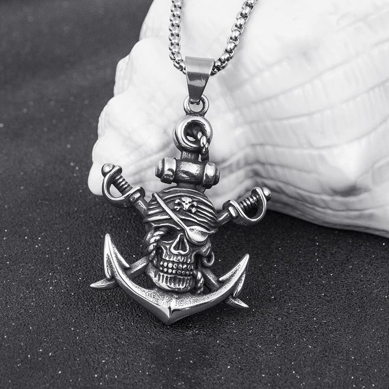 Unique (Pirate anchor) Skull alloy pendant