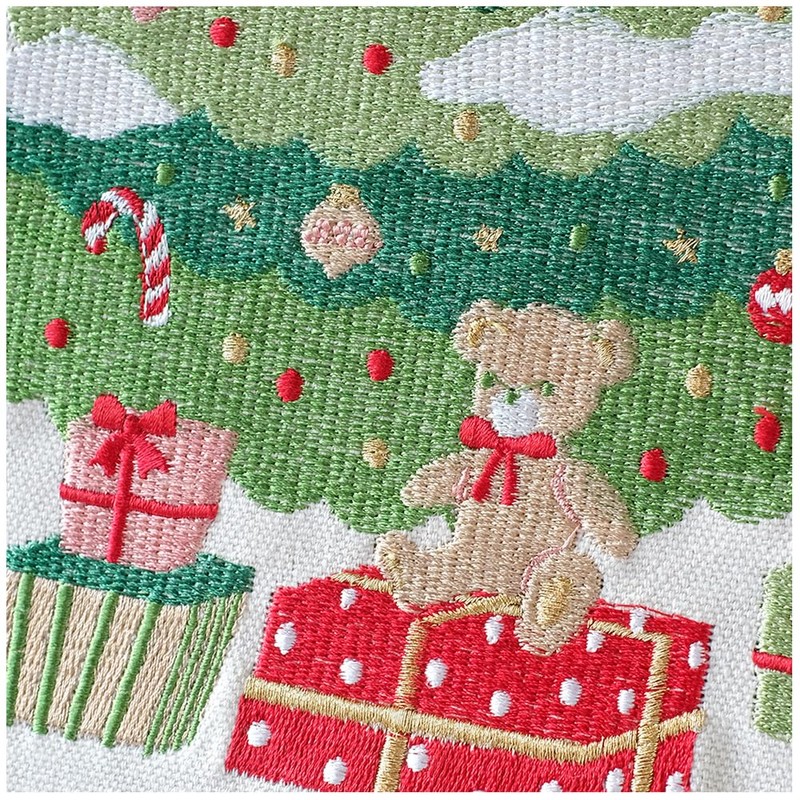 Kei CM Embroidered Tapestry M Tree CM1597-B