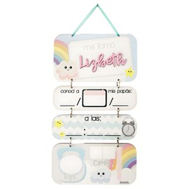 Colgante de niña para puerta de hospital y recámara del bebe con nombre personalizado: fecha de nacimiento, cuánto pesó y midió marca La Scrapería (Arcoiris)