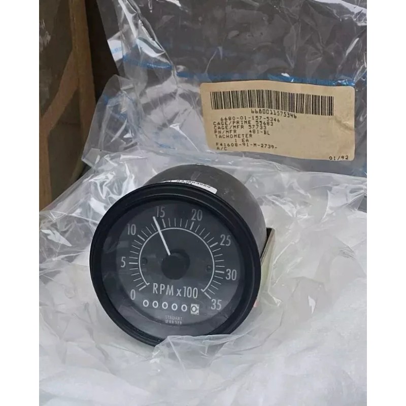 Stewart Warner 481-BL Vintage Tachometer w/ Hour Meter RPM x100