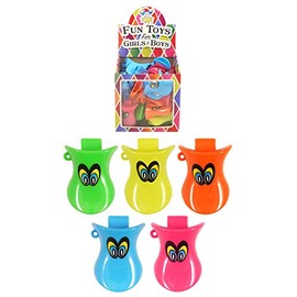 Henbrandt Pack of 12 Duck Quacker Whistles Great Party Boys and Girls Loot Bag Fillers