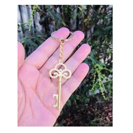 Key Bottle Opener Wedding Souvenirs Vintage Beer Opener Keychain Party Favors Event Party Supplies Quinceanera baptism Recuerdos de Bautizo Llaveros