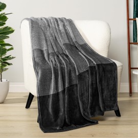 PAVILIA Black Ombre Fleece Throw Blanket for Couch, Soft Flannel Blanket for Sofa Bed Room, Plush Lightweight Dark Gray Black Gradient Blanket, Cozy Microfiber Decorative Gift Throw, 50x60
