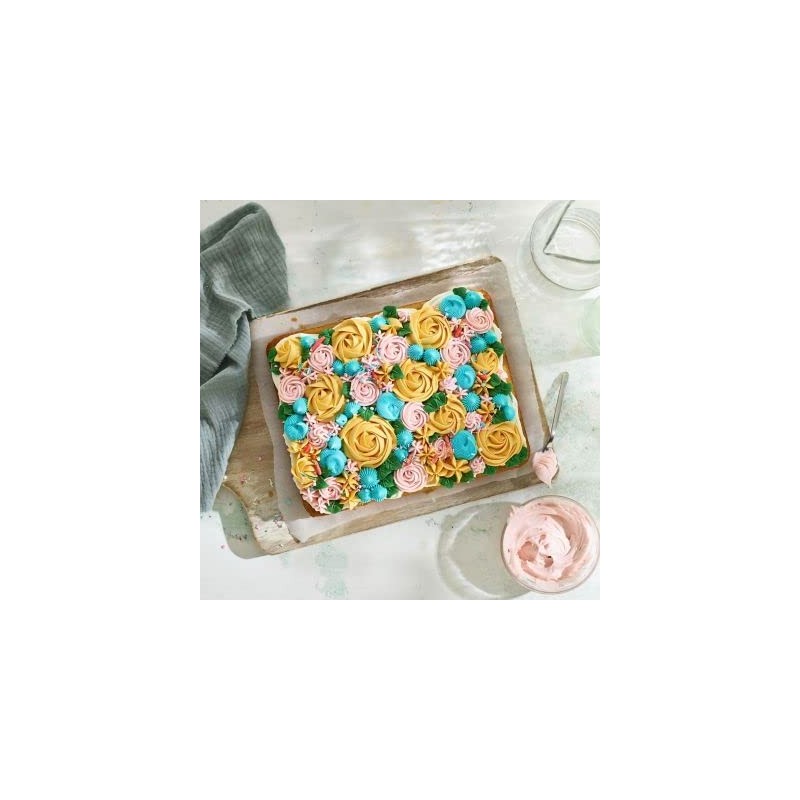 lakeland Non Stick Traybake Brownie Baking Tin with Portion Guidelines,