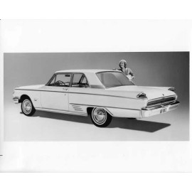 Mercury 1962 Mercury Meteor Two-Door Custom Sedan Press Photo and Release 0065