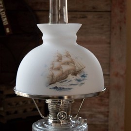 Aladdin 10" Sailing Clipper Glass Lamp Shade M543
