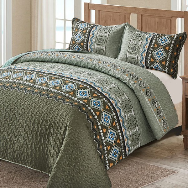 WONGS BEDDING Boho Quilt Set King,3 Piece Olive Green Bedspread Coverlet Set with Geometry Printed for All Season, Lightweight Oversized Bohemian Bedding Set 104"×90"