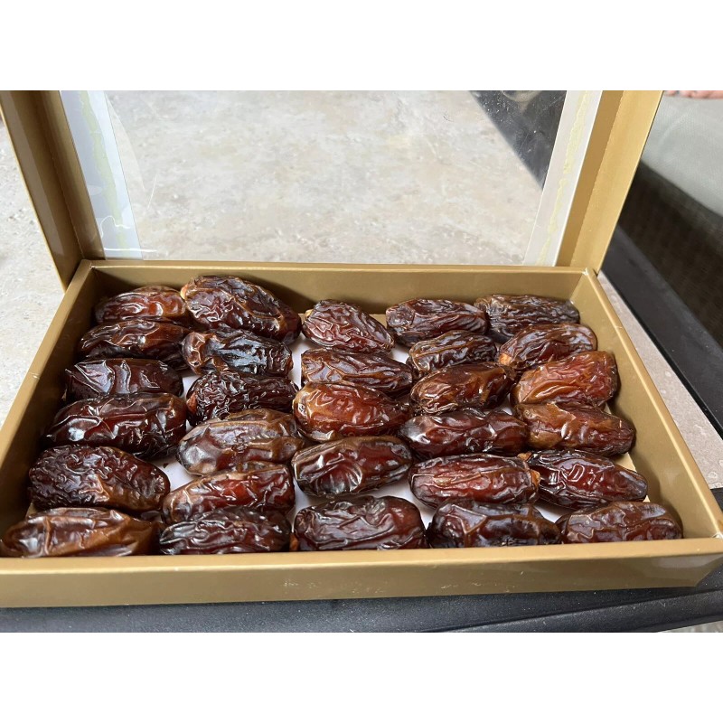 Global Foods MEDJOOL DATES- 4LB. CALIFORNIA FRESH DATES. SHIPPING FREE.