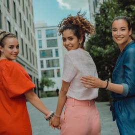 invisibobble Original Traceless Hair Ties, Elastic Hair Band with Strong Grip, Non-soaking, Hair Accessories for Women (Pack of 3)