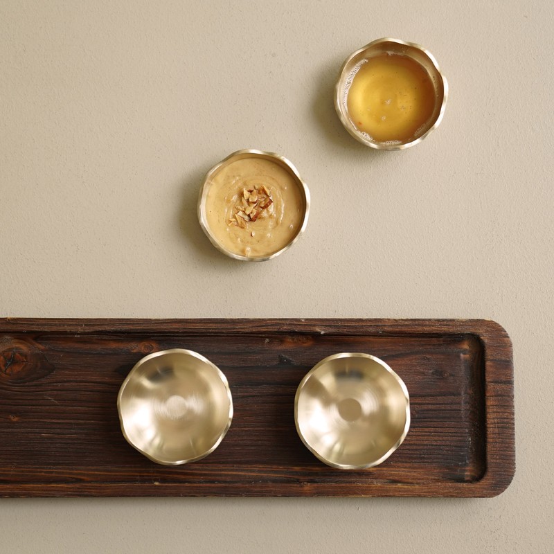 Notdam Bangjja Yugi Flower Jongji / 놋담 방짜유기 꽃 종지