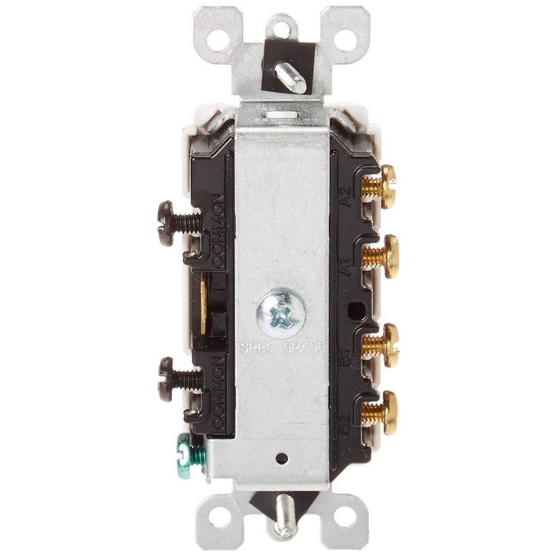 Leviton 5640-W 20 Amp, 120/277 Volt, Decora 3-Way / 3-Way