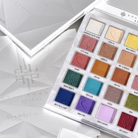 Paleta De Sombras Overdressed Vol. 2 - Luis Torres X Beauty Creations Vol. 2