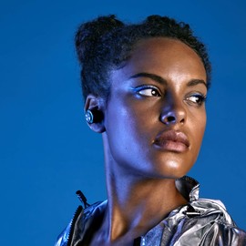 Energy Sistem 45153 Audífonos ESG 6 Inalámbricos Bluetooth, Drivers Duales 6mm, Autonomía 20 Horas, Micrófono MEMS - Negro/Azul