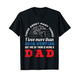 Duck hunting US flag and funny DAD creative artwork T-Shirt