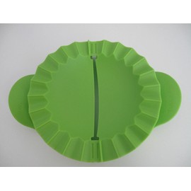 TUPPERWARE Backen Teig-Falle grün D157 Teigfalle Klapp mich Maultaschen Teig