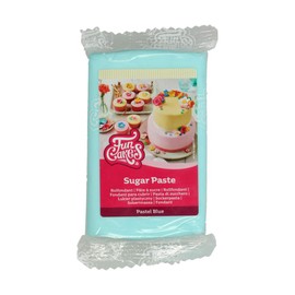 FunCakes Pasta di Zucchero Pastel Blue: facile da usare, liscia, flessibile, morbida e pieghevole, perfetta per decorare torte, halal, kosher e senza glutine. 250 gr