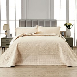 Qucover Oversized King Bedspreads 128x120, Soft Microfiber Ultrasonic Quilting Paisley Pattern California King Quilt Sets Oversized, 3 Piece Oversized Coverlet Bedding, Beige