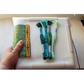 Needle minder for cross stitch Universal Grime Guard Magnetic cross stitch christmas gift woodandcat needle keeper cross stitch pattern holder for qsnap hoop scroll rods any size Fresh Mint & flowers