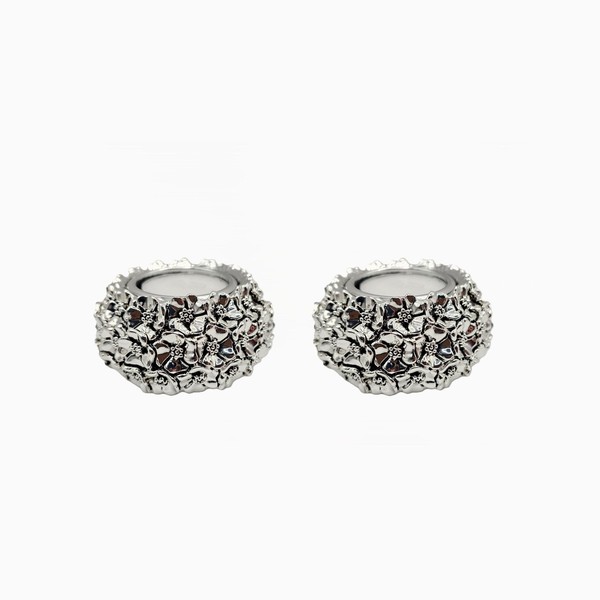 Silver-Plated Large Floral Tealight Holders, Set of 2 הצורפים