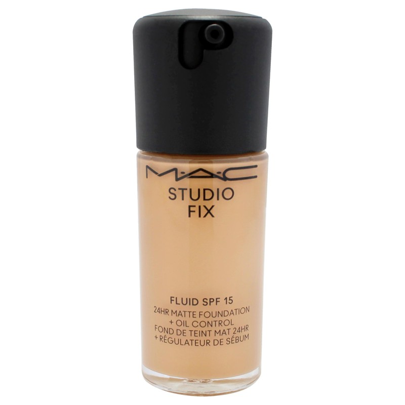 Studio Fix Fluid SPF 15 24Hr Matte Foundation Plus Oil